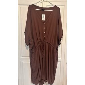 Torrid Romper Women’s Size 5X Deep Mahogany Rayon Slub Button Front V-Neck NEW